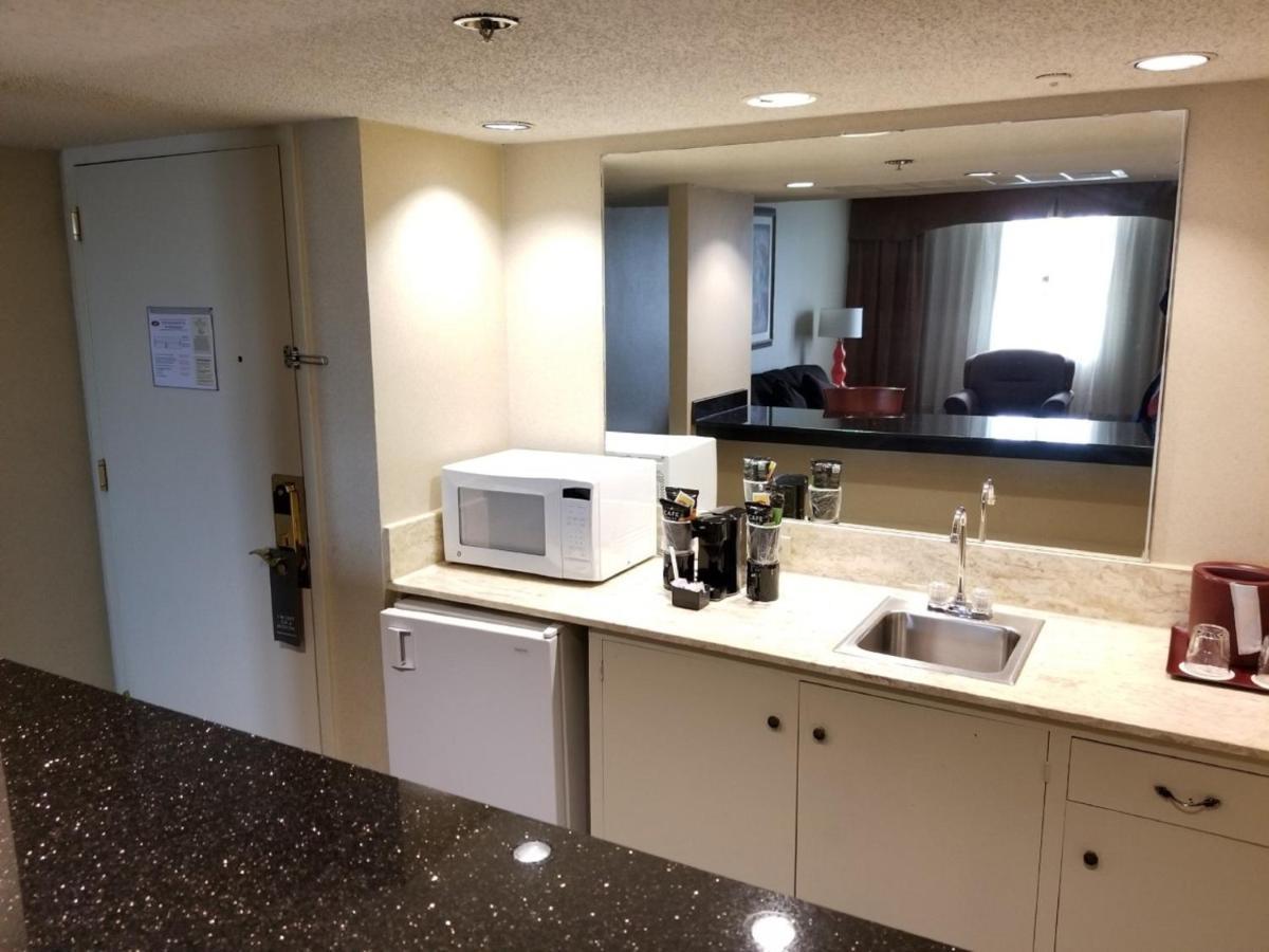 クラウン プラザ ホテル ヒューストン ニア リライアント / メディカル センター エクステリア 写真